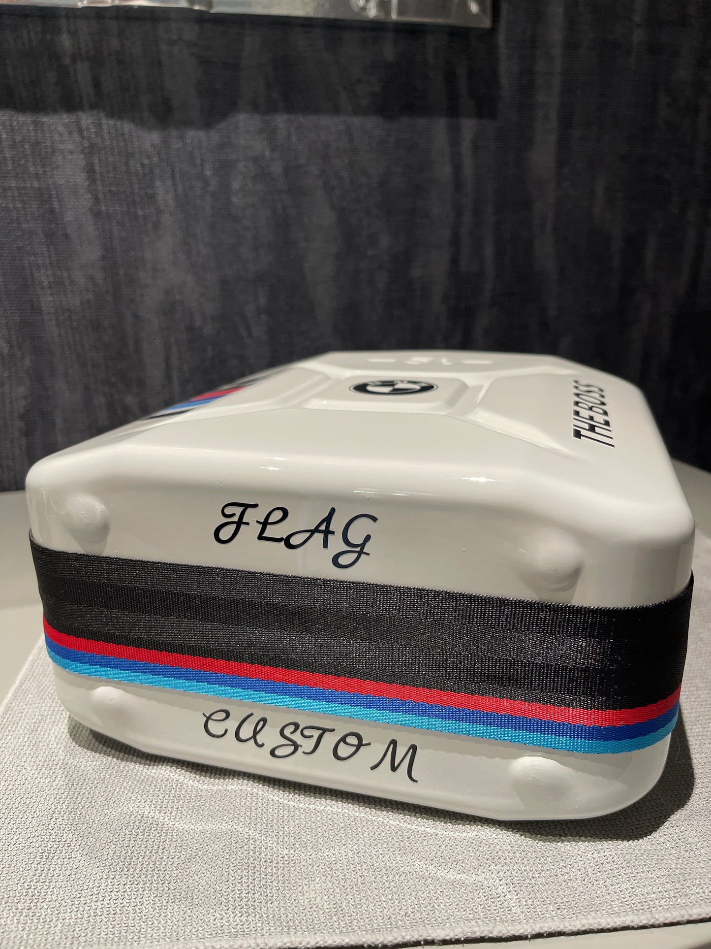 JERRICAN BMW (1/4 EXEMPLAIRES)