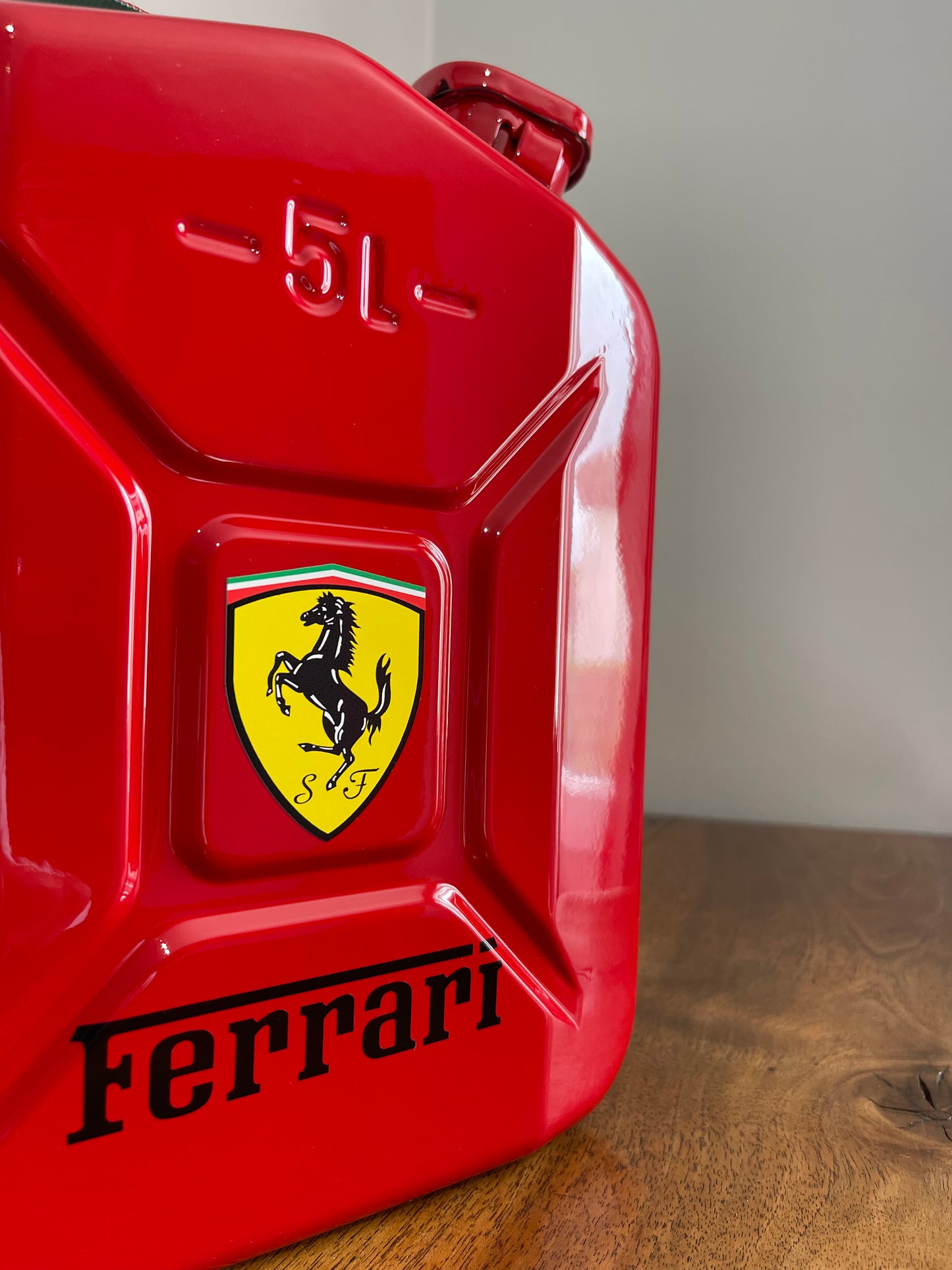 JERRICAN FERRARI (1/3 EXEMPLAIRES)